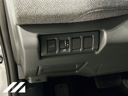 New 2026 Subaru Outback Limited AWD/4WD image 10