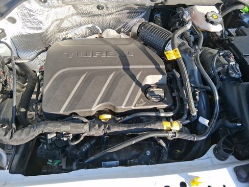 Used 2025 Chevrolet Trax LT w/ Driver Confidence Package image 20