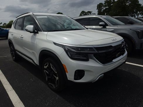 Used 2024 Kia Seltos SX w/ SX Sunroof Package AWD/4WD image 1