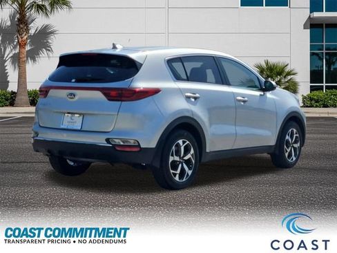 Used 2021 Kia Sportage LX w/ LX Fwd Popular Package image 6