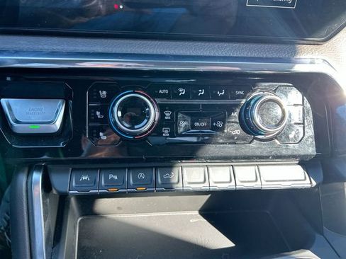 Used 2024 GMC Sierra 1500 Denali w/ Denali Reserve Package image 23