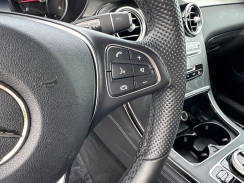 Used 2019 Mercedes-Benz GLC 300 4MATIC Coupe image 37