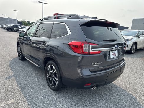 Used 2023 Subaru Ascent Limited w/ Technology Package AWD/4WD image 26