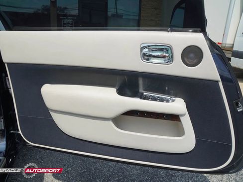 Used 2015 Rolls-Royce Wraith image 14
