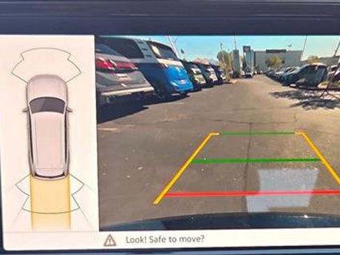 New 2026 Volkswagen Atlas SE image 12