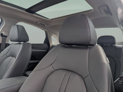 New 2025 Hyundai Sonata Limited image 12