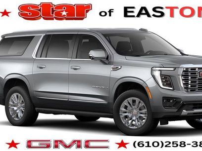 New 2026 GMC Yukon XL Denali w/ Sun & Power Step Package