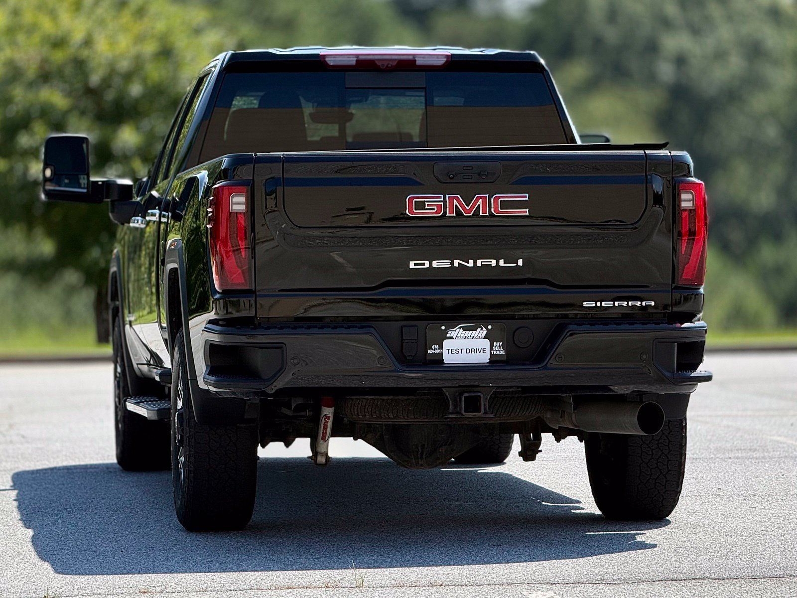 Used 2025 GMC Sierra 2500 Denali w/ Denali Reserve Package AWD/4WD image 5