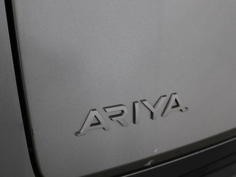 Used 2023 Nissan Ariya FWD image 35
