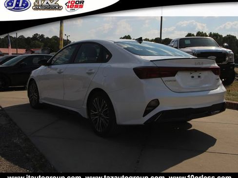 Used 2023 Kia Forte GT-Line w/ GT-Line Premium Package FWD image 5