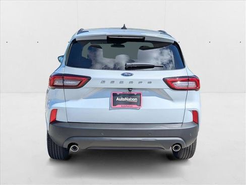 New 2025 Ford Escape ST-Line w/ Tech Pack #1 image 8
