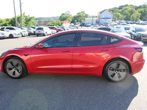 Used 2022 Tesla Model 3 Long Range AWD/4WD image 3
