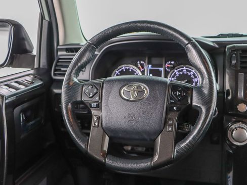 Used 2023 Toyota 4Runner TRD Off-Road Premium w/ Off Road Premium Plus Package AWD/4WD image 12