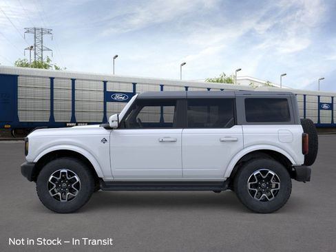 New 2025 Ford Bronco Outer Banks image 28
