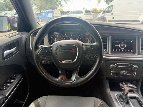 Used 2021 Dodge Charger SXT RWD image 7