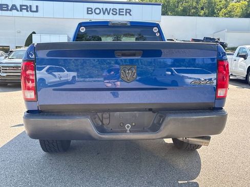 Used 2019 RAM 1500 Express AWD/4WD image 4