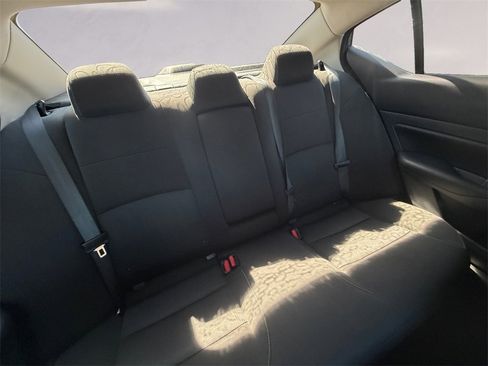 Used 2023 Nissan Altima 2.5 S image 18