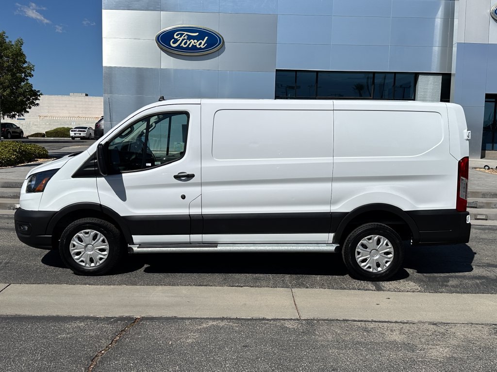 Used 2025 Ford Transit 250 Low Roof w/ Exterior Upgrade Package RWD image 3