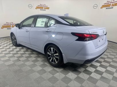 New 2025 Nissan Versa SV w/ Trunk Package