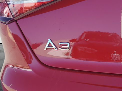 Used 2018 Audi A3 e-tron Premium w/ Sport Package FWD image 6
