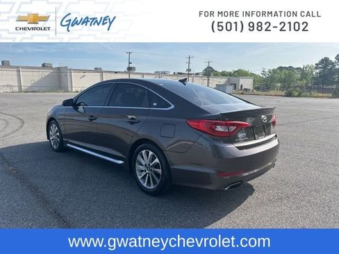 Used 2017 Hyundai Sonata Sport image 7