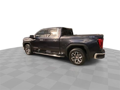 Used 2023 GMC Sierra 1500 SLT w/ SLT Premium Plus Package image 10
