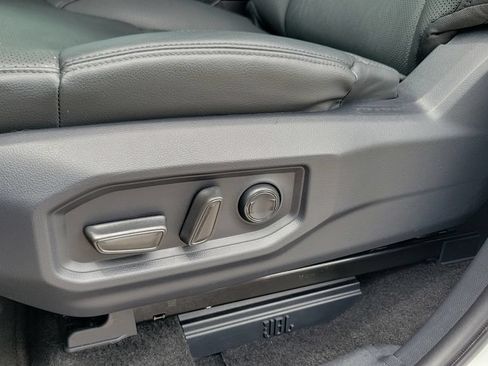 Used 2025 Toyota Tundra Limited RWD image 16