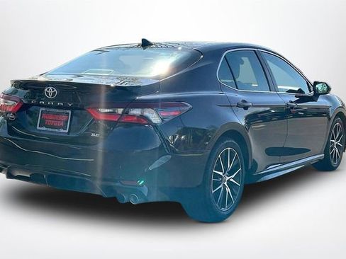Used 2023 Toyota Camry SE image 13
