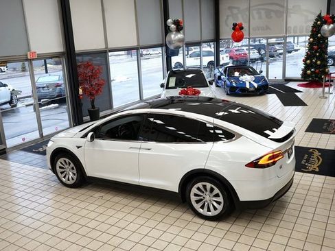 Used 2020 Tesla Model X Long Range image 67