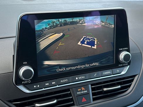 Used 2025 Nissan Altima 2.5 S image 20