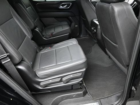 Used 2024 Chevrolet Tahoe LT AWD/4WD image 10