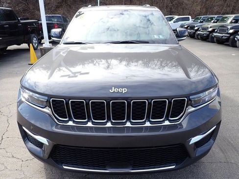 Certified 2025 Jeep Grand Cherokee Limited w/ Trailer Tow Package image 10