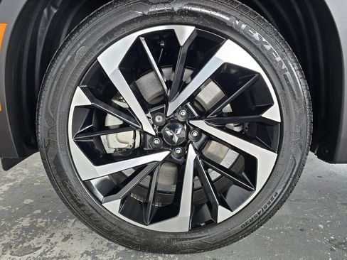 Used 2024 Mitsubishi Outlander SE image 68