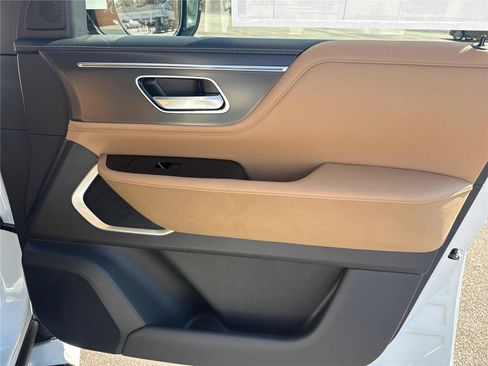 New 2026 INFINITI QX80 Luxe w/ Cargo Package image 25