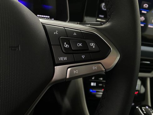 New 2026 Volkswagen Jetta SE FWD image 15