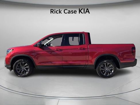 Used 2025 Honda Ridgeline Sport image 3