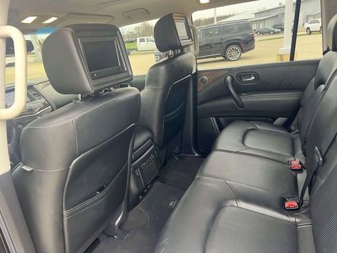 Used 2017 INFINITI QX80 4WD w/ Driver Assistance Package image 21
