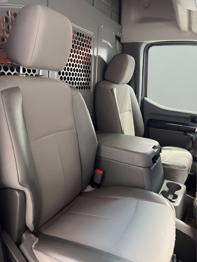 Used 2020 Nissan NV 2500 SV RWD image 12