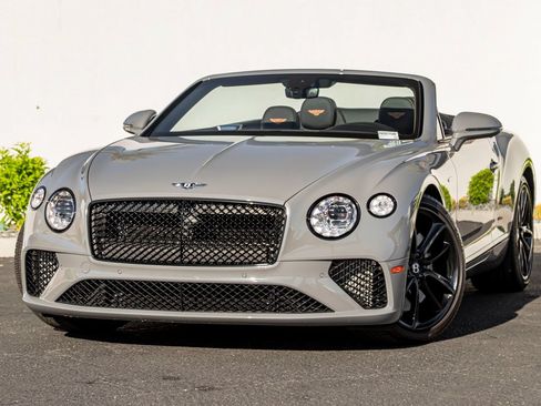 Certified 2024 Bentley Continental GT AWD/4WD image 7