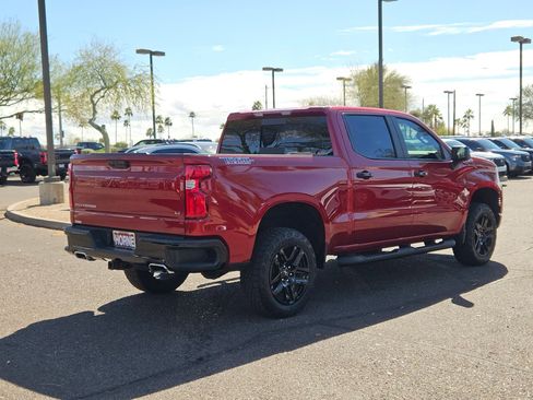 Used 2024 Chevrolet Silverado 1500 LT Trail Boss w/ Convenience Package II image 5