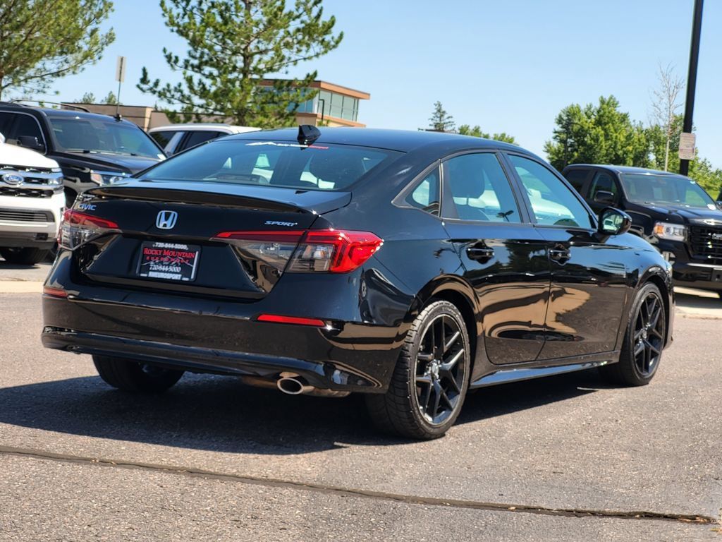 Used 2024 Honda Civic Sport image 4