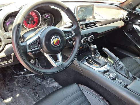 Used 2020 FIAT 124 Spider Abarth w/ Navigation & Sound Group RWD image 14