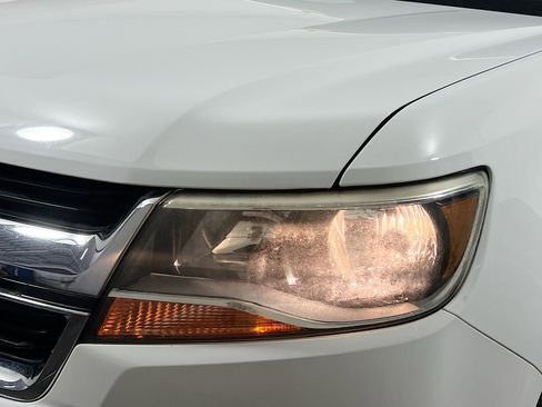 Used 2018 Chevrolet Colorado W/T RWD image 11
