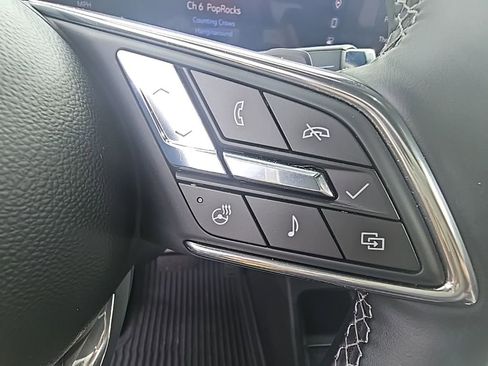 Used 2025 Buick Enclave Avenir w/ Super Cruise Package image 22