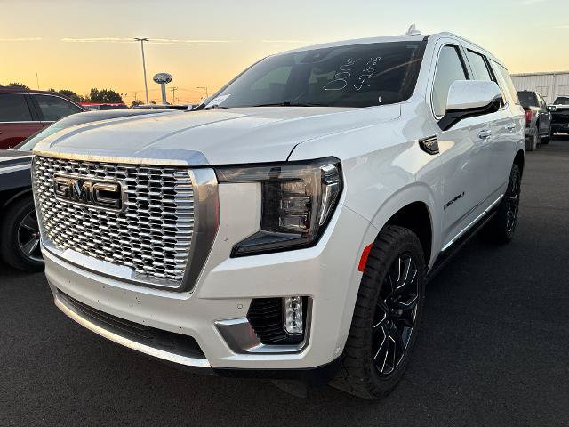 Used 2024 GMC Yukon Denali w/ Denali Reserve Package AWD/4WD image 1