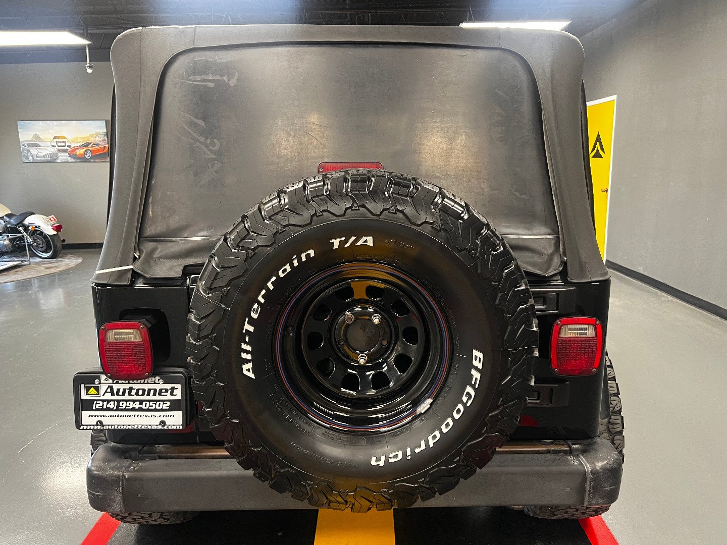 Used 2005 Jeep Wrangler X AWD/4WD image 4