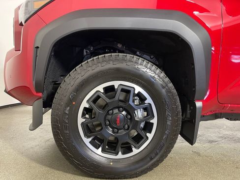 New 2025 Toyota Tacoma TRD Off-Road image 11