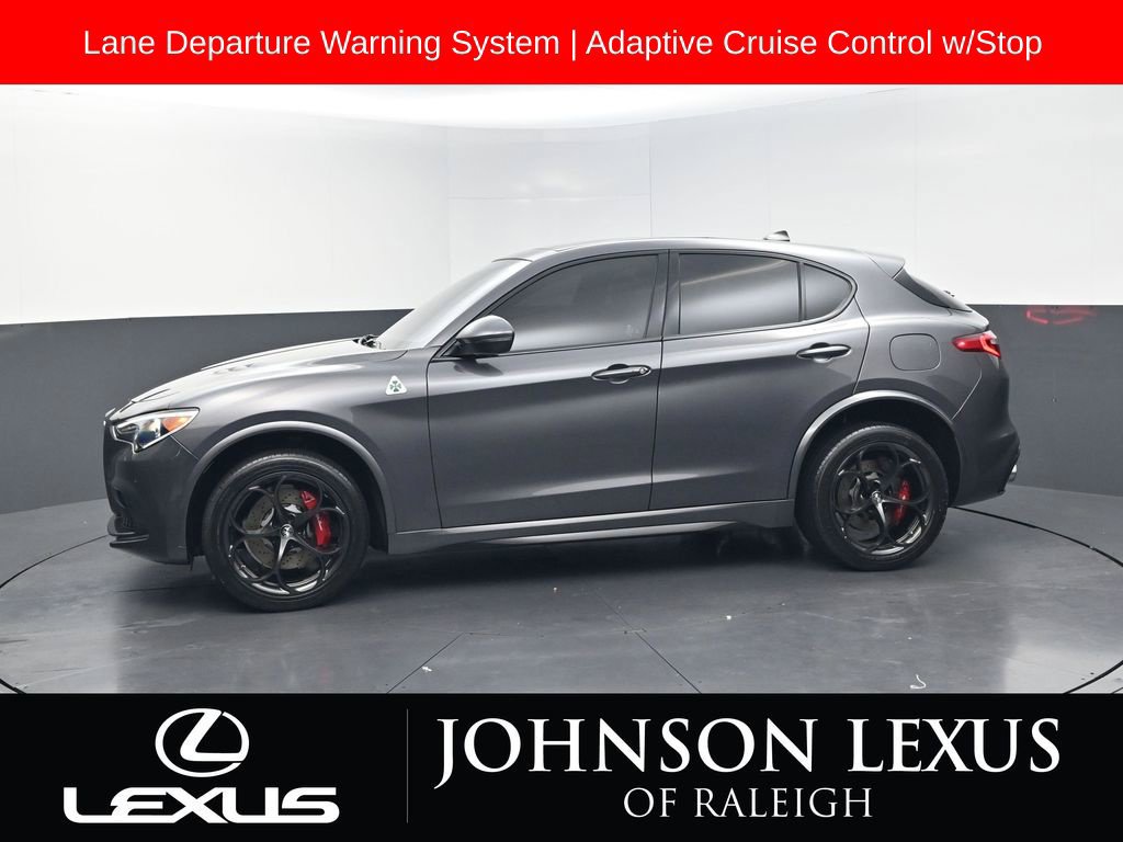 Used 2018 Alfa Romeo Stelvio Quadrifoglio w/ Driver Assist Dynamic Package AWD/4WD image 2