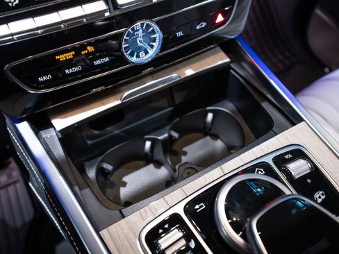 Used 2024 Mercedes-Benz G 63 AMG 4MATIC image 24