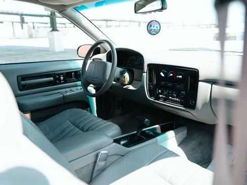 Used 1996 Chevrolet Impala SS image 18